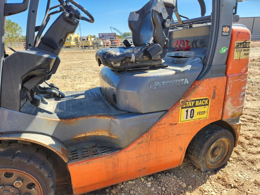 Toyota 8fgcu25 Forklift