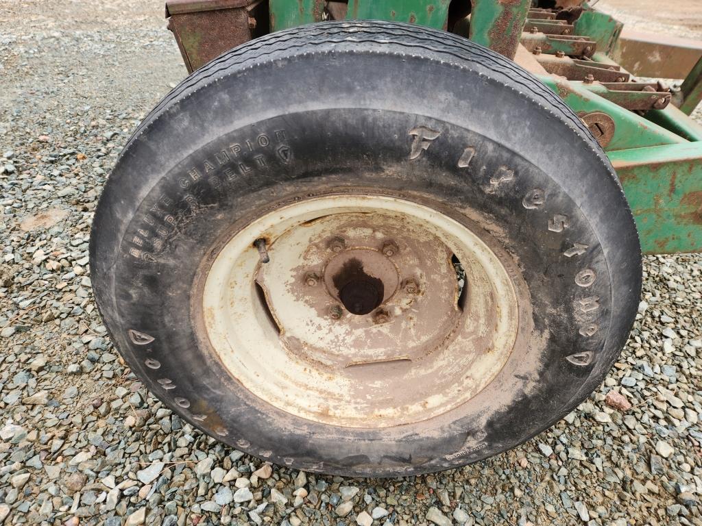 Oliver Grain Drill 8'
