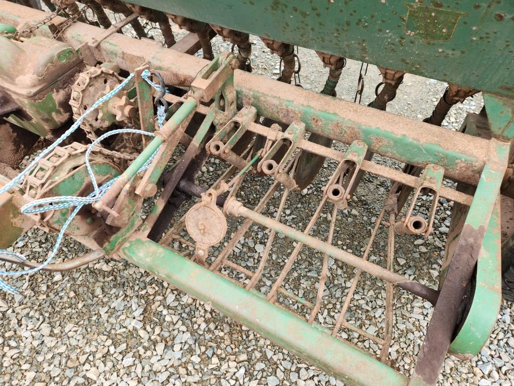 Oliver Grain Drill 8'