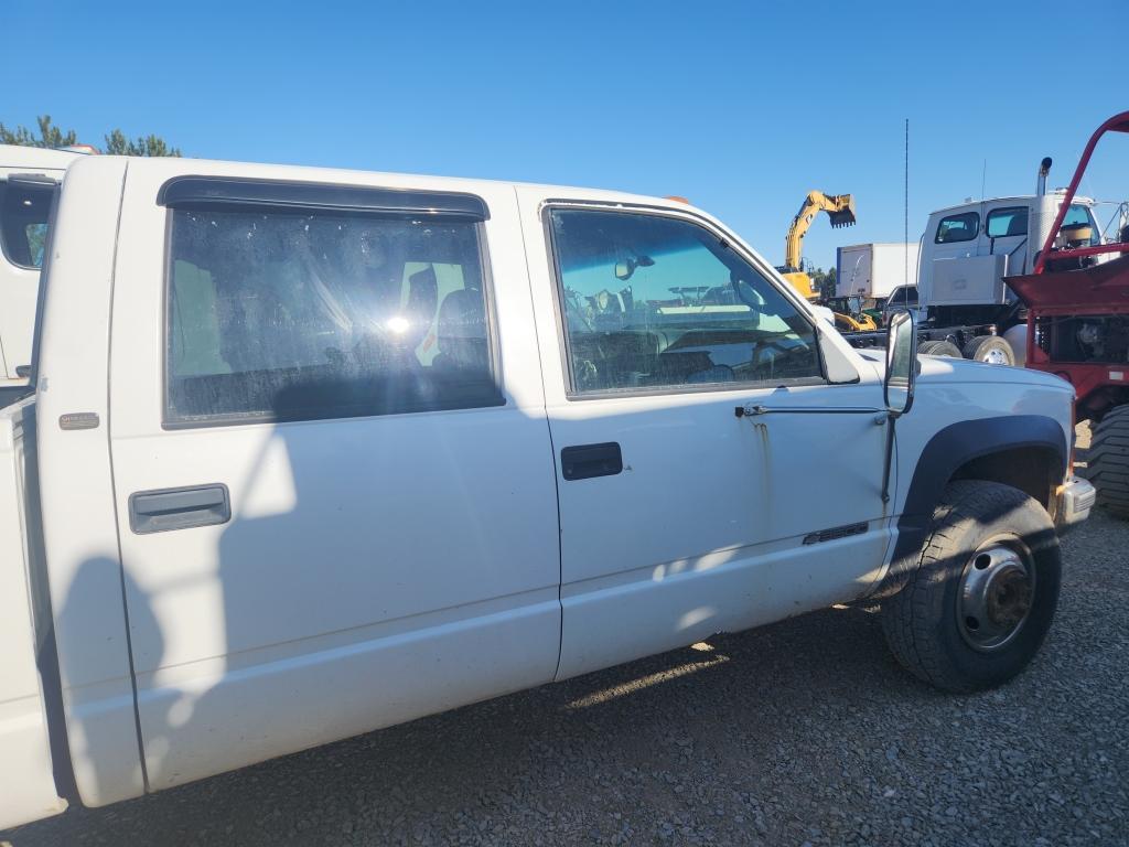 1997 Chevrolet 3500 4x4 Pickup Truck