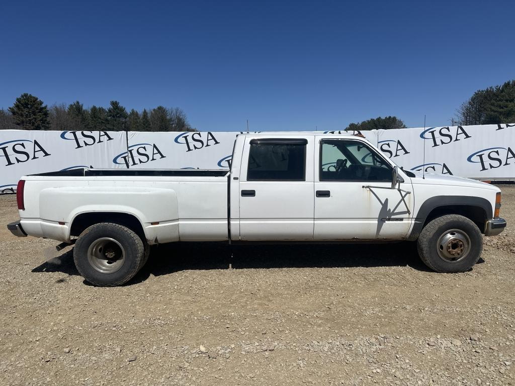 1997 Chevrolet 3500 4x4 Pickup Truck