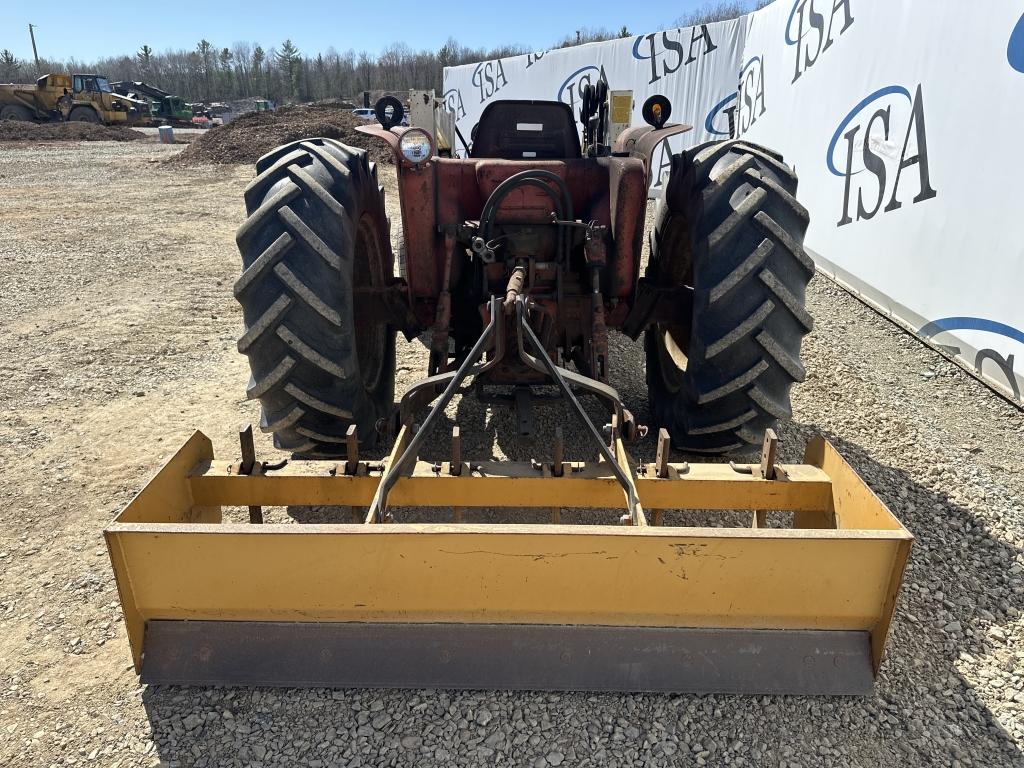 International 454 Tractor W/ Loader