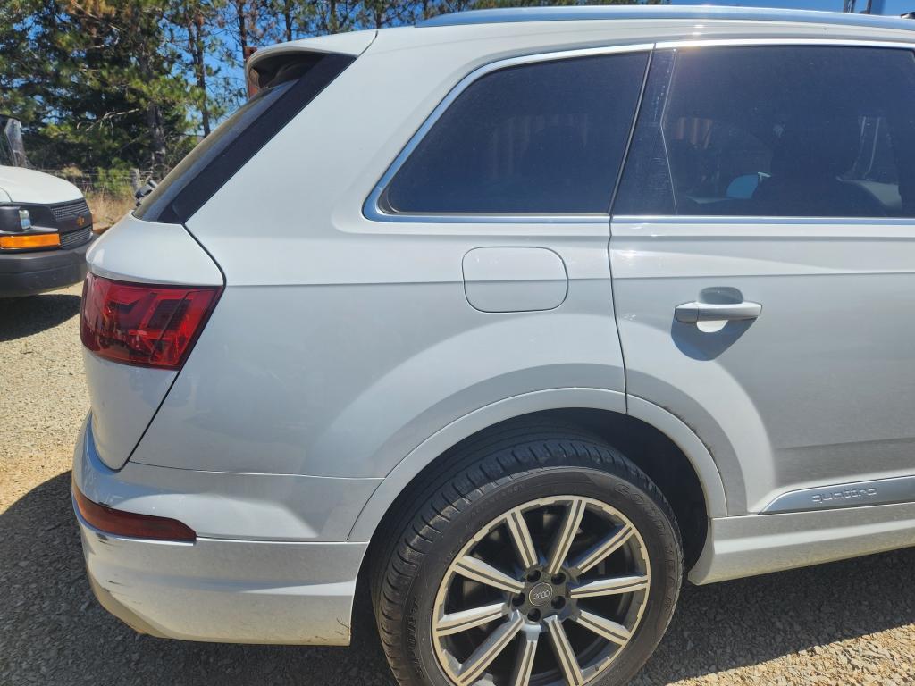 2019 Audi Q7 Station Wagon