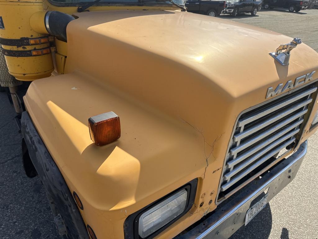 1996 Mack Tri Axle Dump Truck