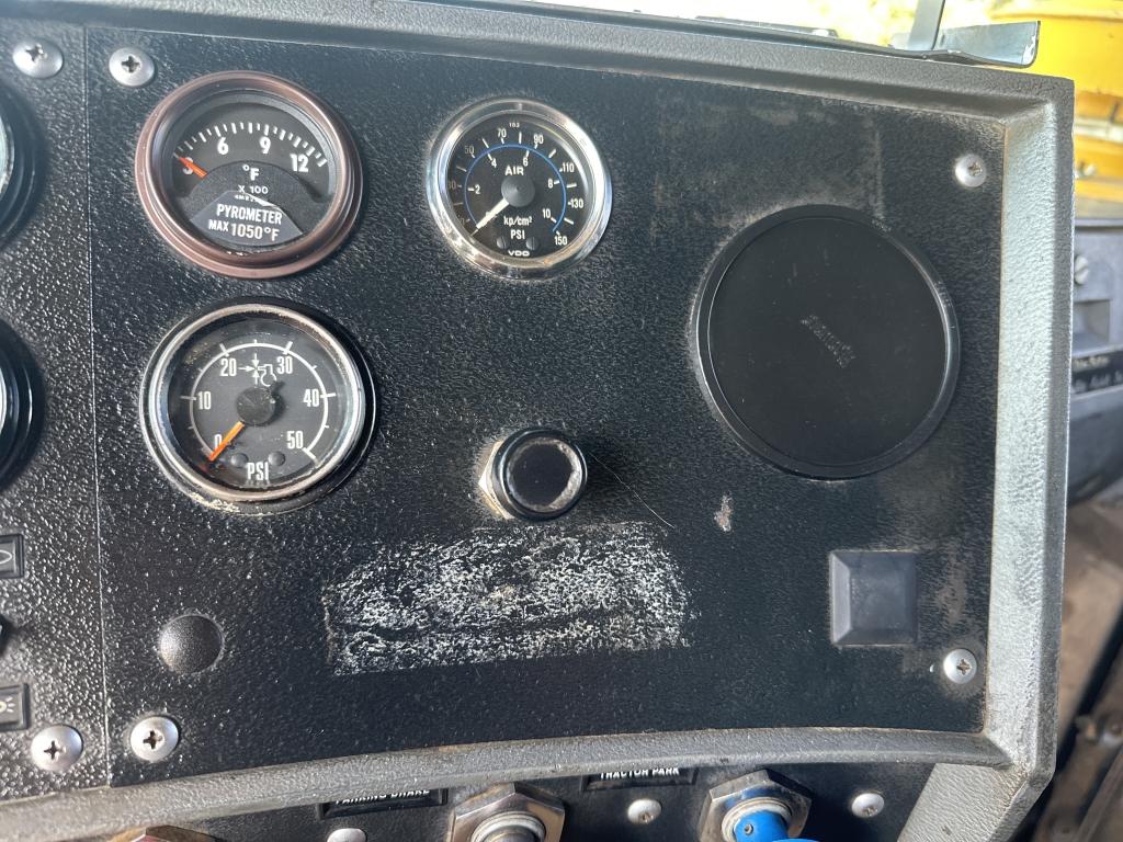 1996 Mack Tri Axle Dump Truck