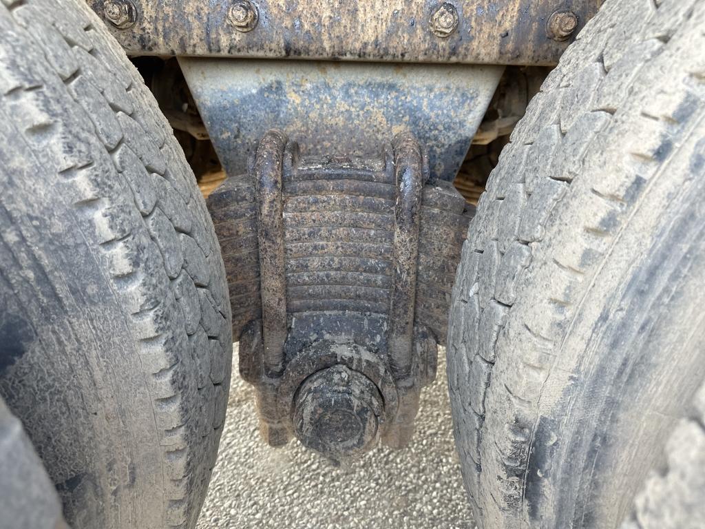 1996 Mack Tri Axle Dump Truck