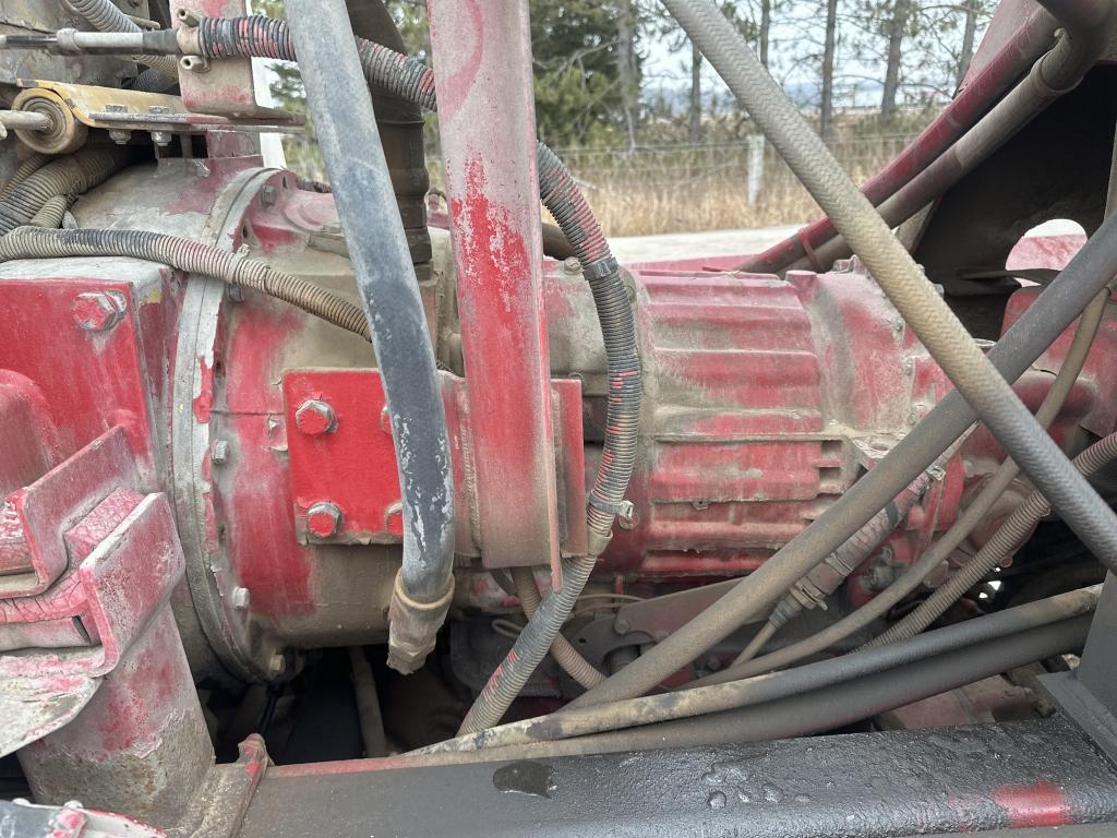 1996 Advance Concrete Mixer Truck