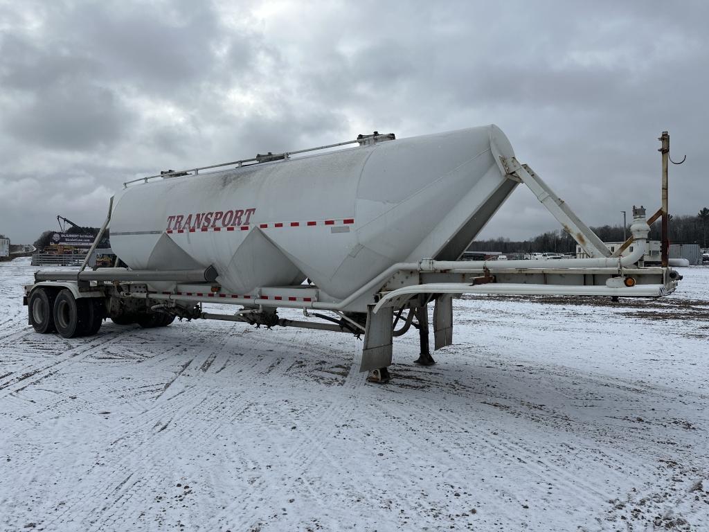 1994 Fruehauf 42' Pneumatic Cement Tanker Trailer