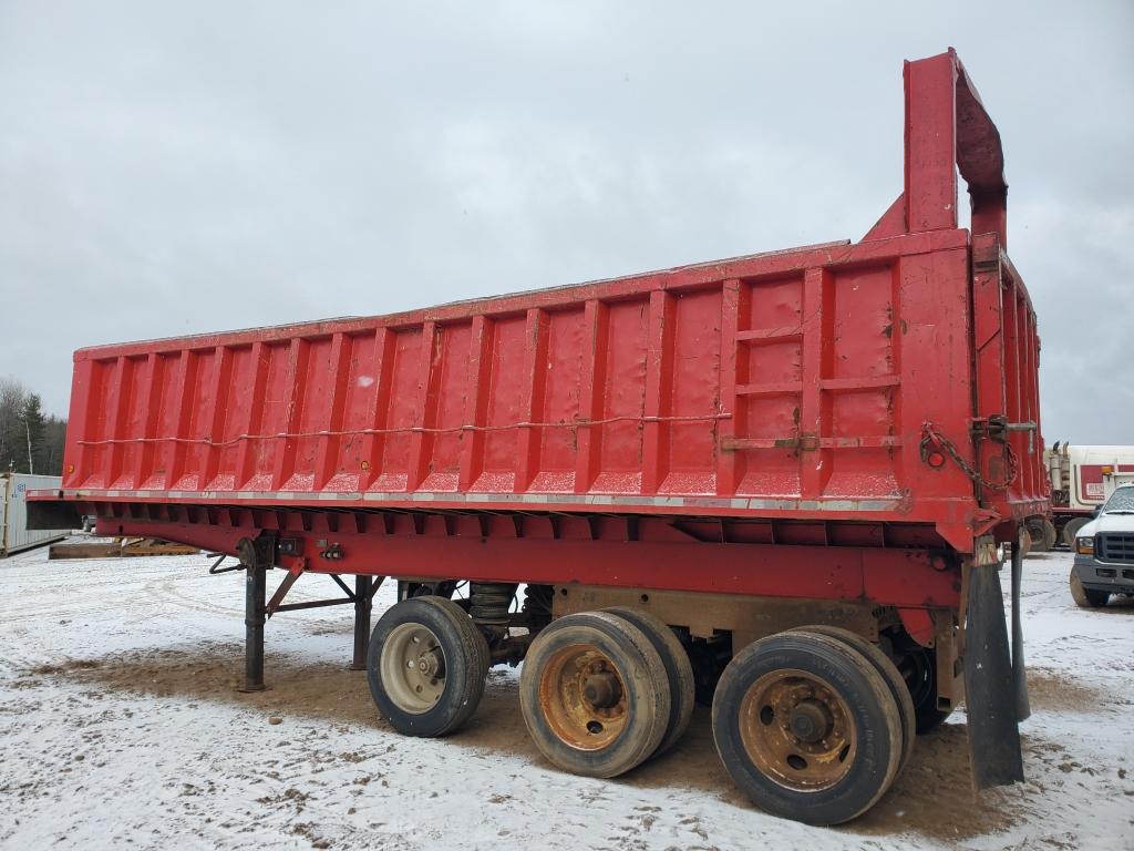 1988 Broce 28' End Dump Trailer