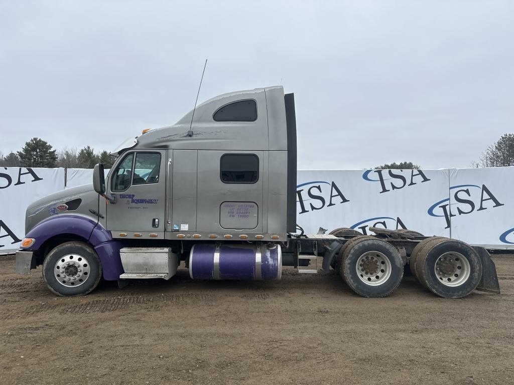 2003 Peterbilt 387 Sleeper Cab Truck Tractor