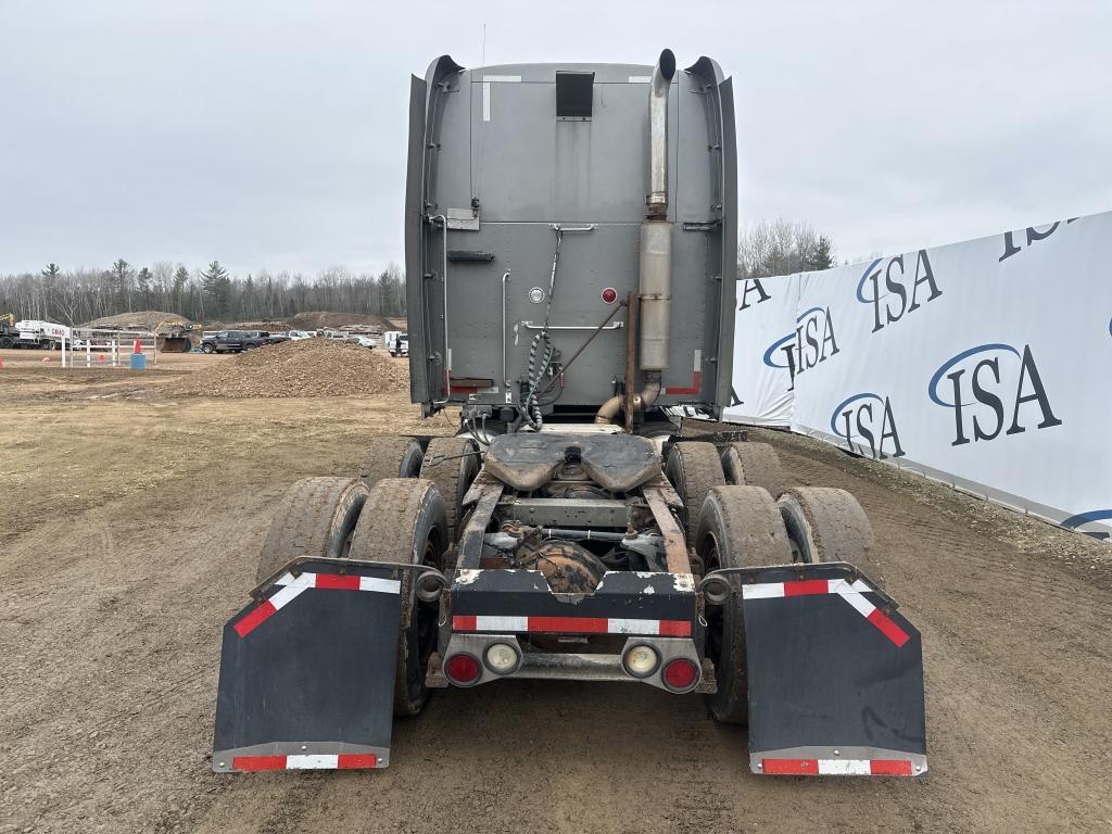 2003 Peterbilt 387 Sleeper Cab Truck Tractor