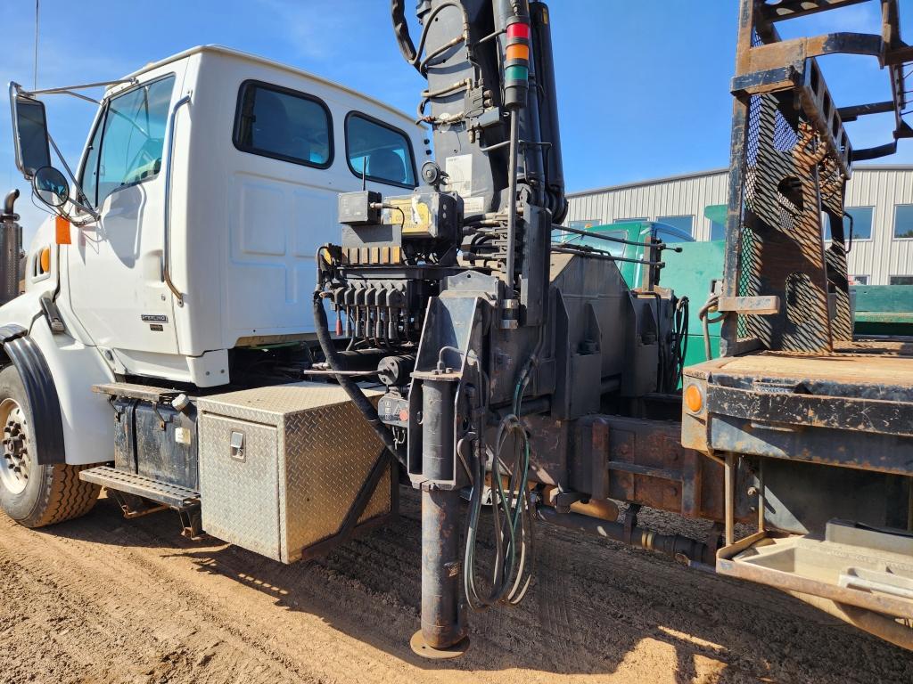 2004 Sterling L9500 Knuckle Boom Crane Truck