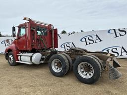 2005 Freightliner Day Cab