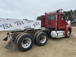 2005 Freightliner Day Cab