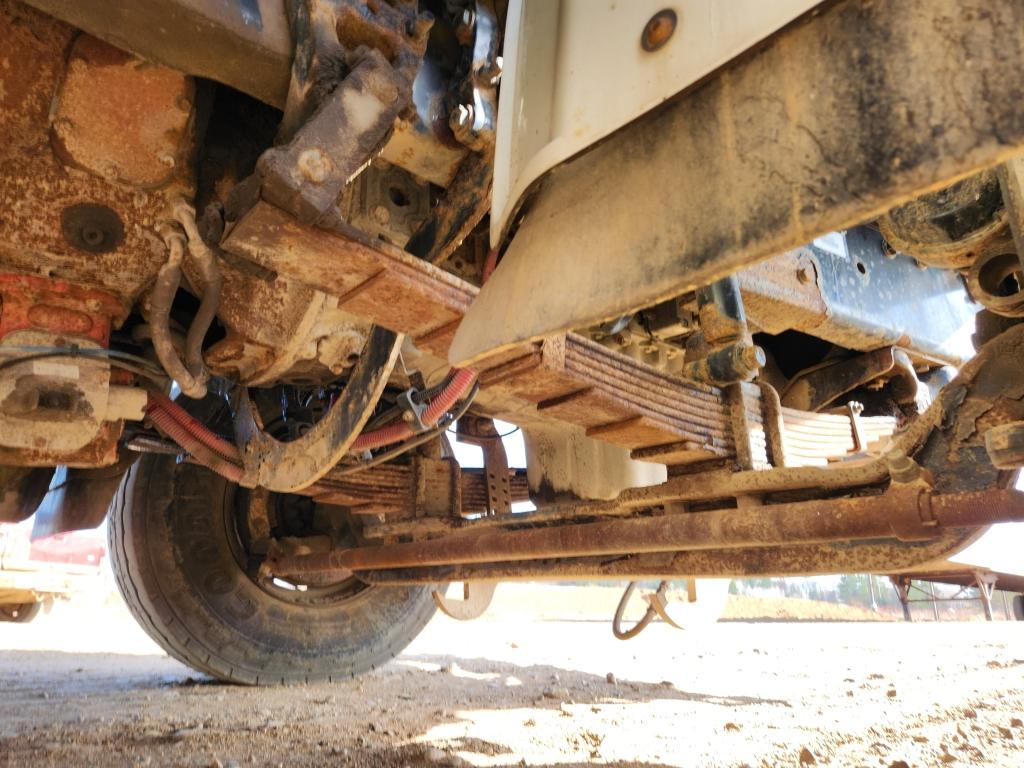 2010 Freightliner Grapple Truck