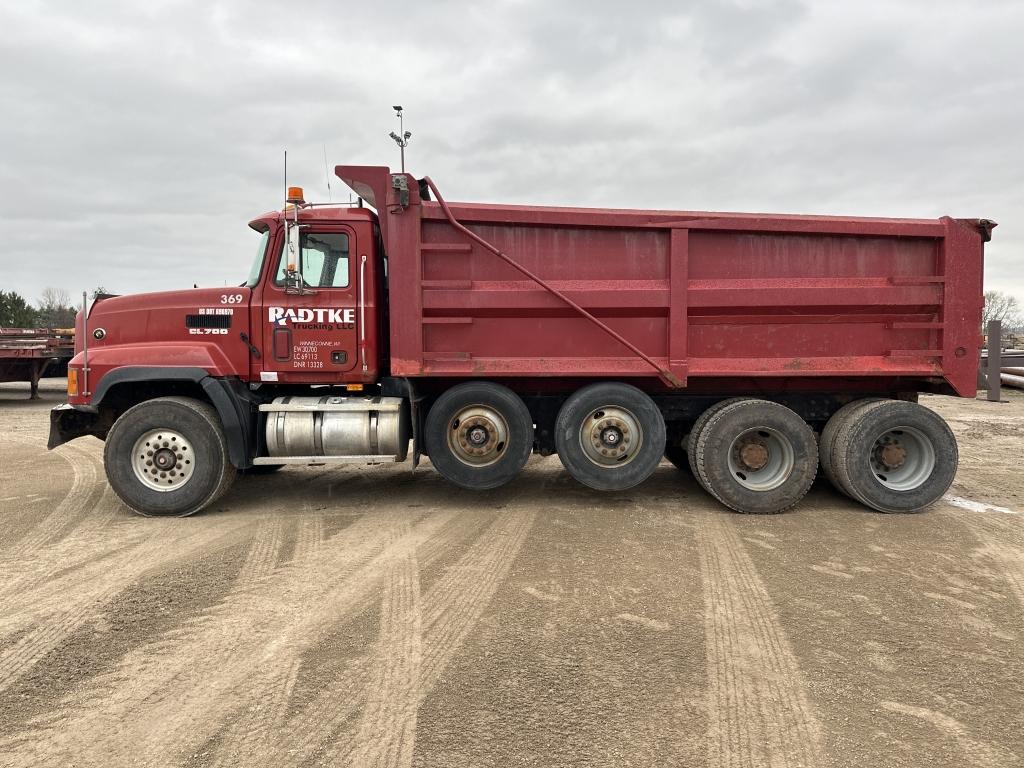 2001 Mack Cl713 Quad Axle Dump Truck