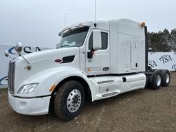 2016 Peterbilt 579 Sleeper Cab Truck Tractor