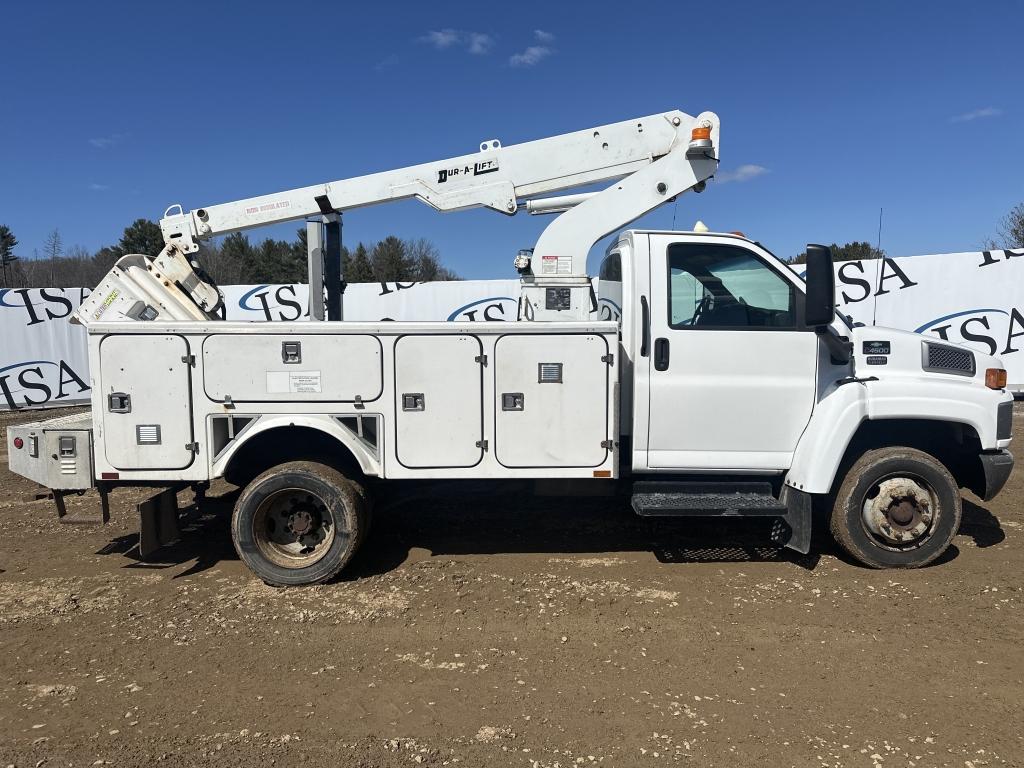 2003 Chevrolet C4500 Boom Truck