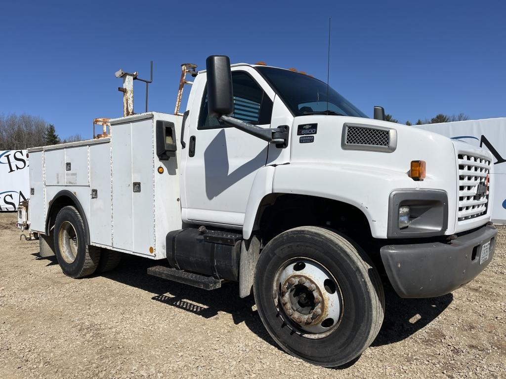 2004 Chevrolet 6500 Service Truck