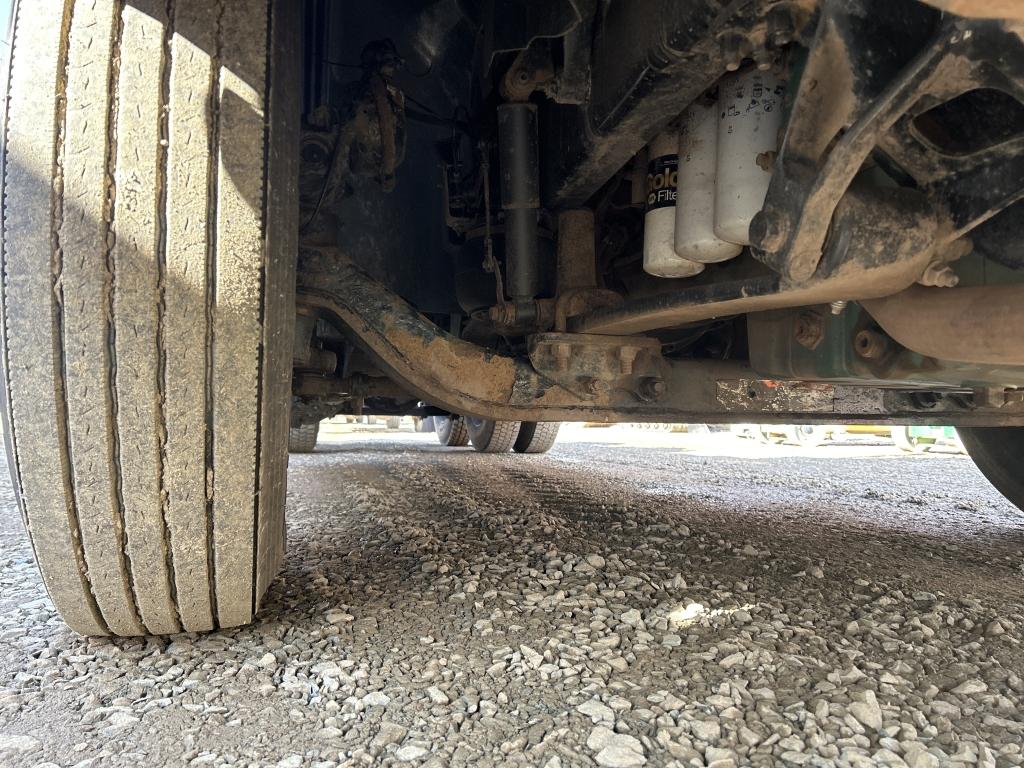 2016 Volvo D13 Day Cab