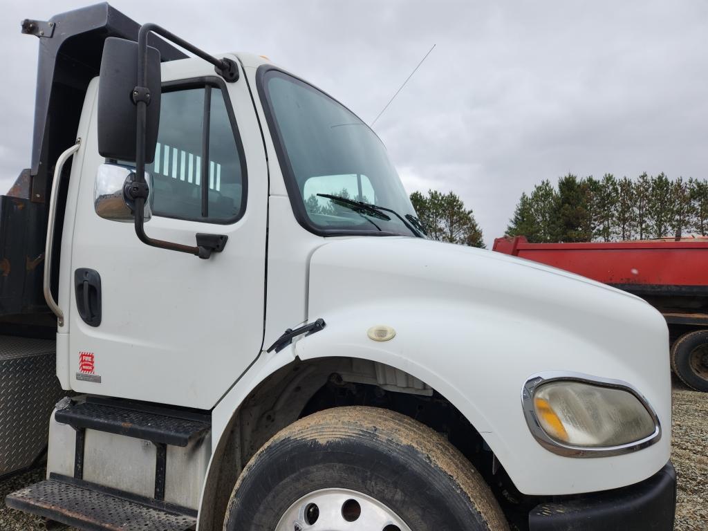 2007 Freightliner M2 Single Axle Dump Truck