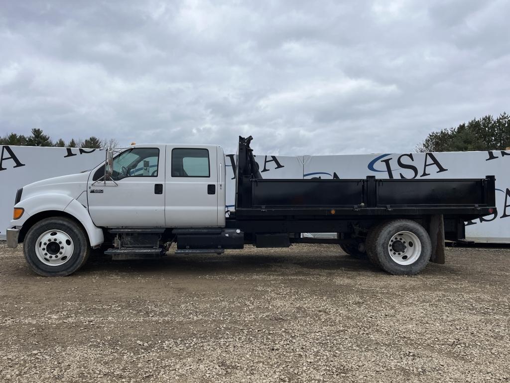 2004 Ford F-650 Dump Truck