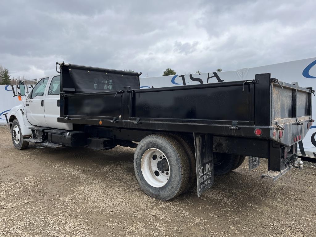 2004 Ford F-650 Dump Truck