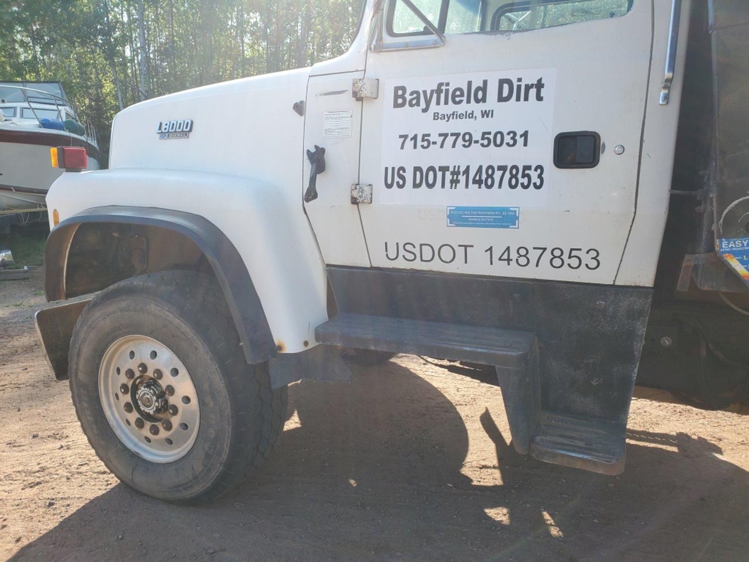 1993 Ford L8000 Dump Truck