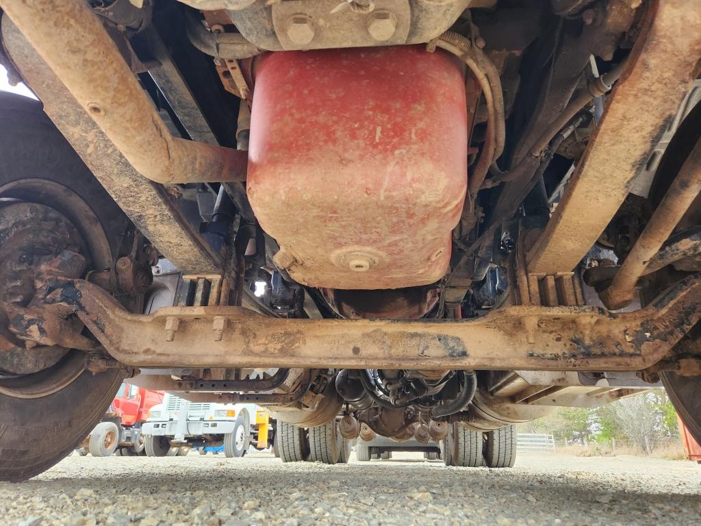 2018 Peterbilt 567 Day Cab Truck Tractor