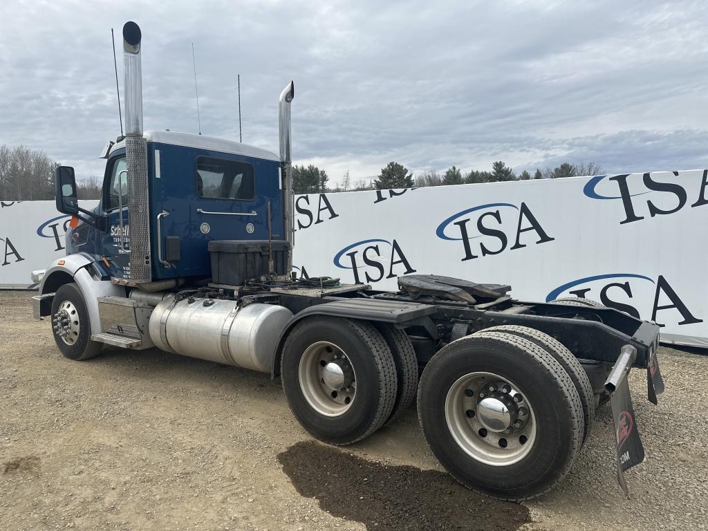 2018 Peterbilt 567 Day Cab Truck Tractor