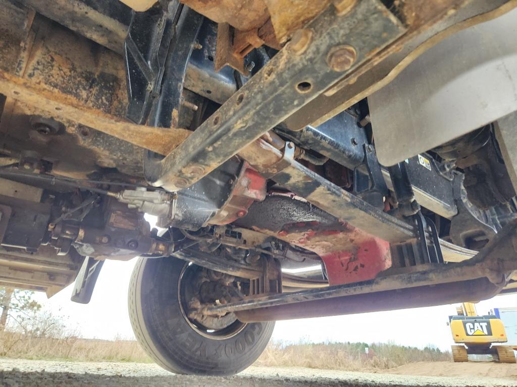 2018 Peterbilt 567 Day Cab Truck Tractor