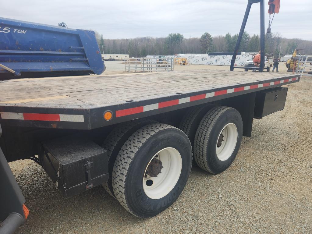 1998 Freightliner Fl112 Boom Truck