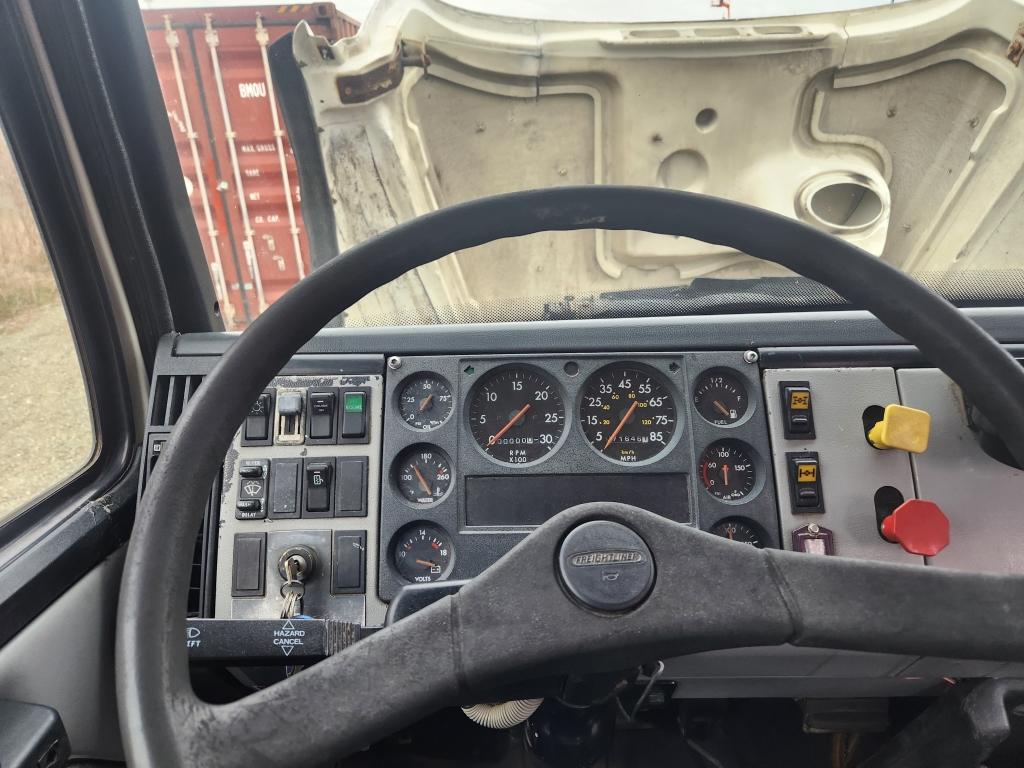 1998 Freightliner Fl112 Boom Truck