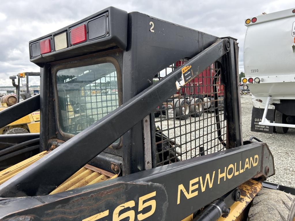 1998 New Holland Lx565 Skid Steer