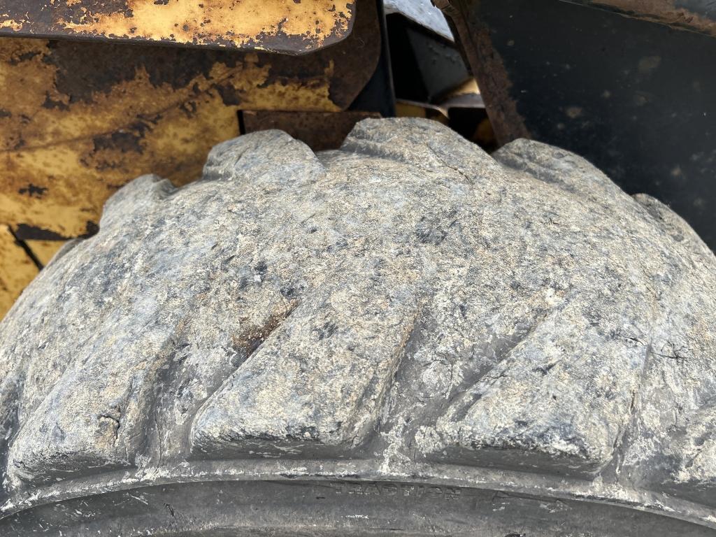 1998 New Holland Lx565 Skid Steer