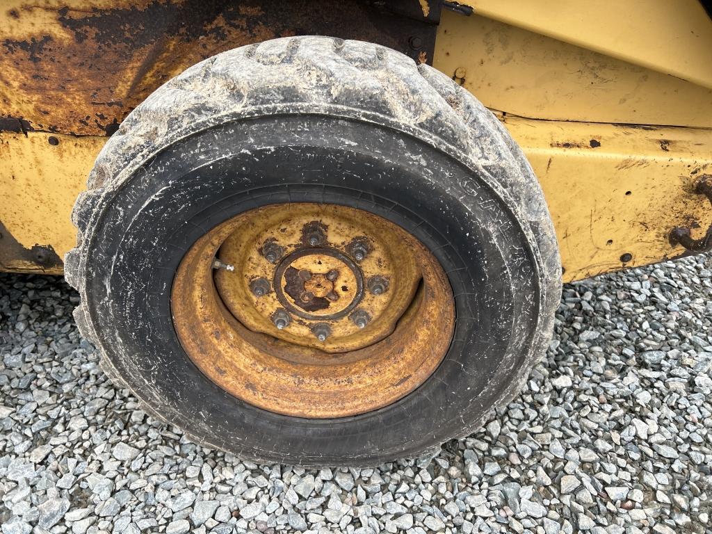 1998 New Holland Lx565 Skid Steer