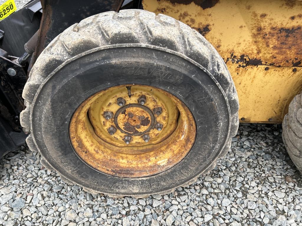 1998 New Holland Lx565 Skid Steer