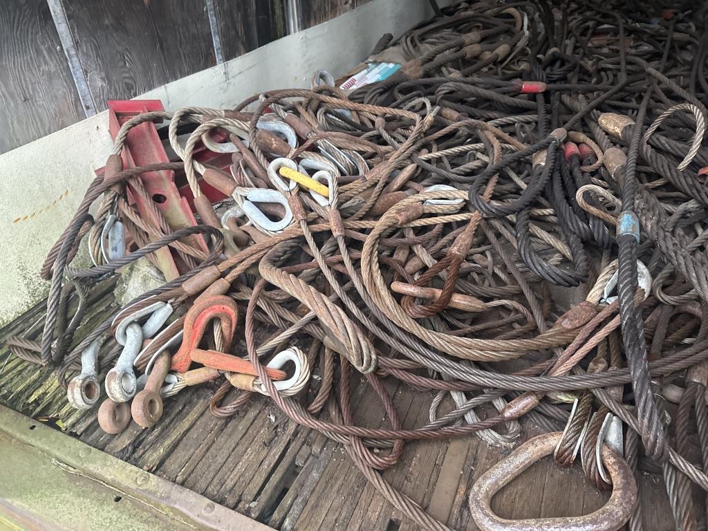 Trailer With Rigging Equipment