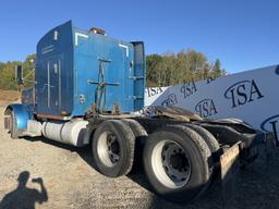 2001 Peterbilt 379 Sleeper Truck Tractor