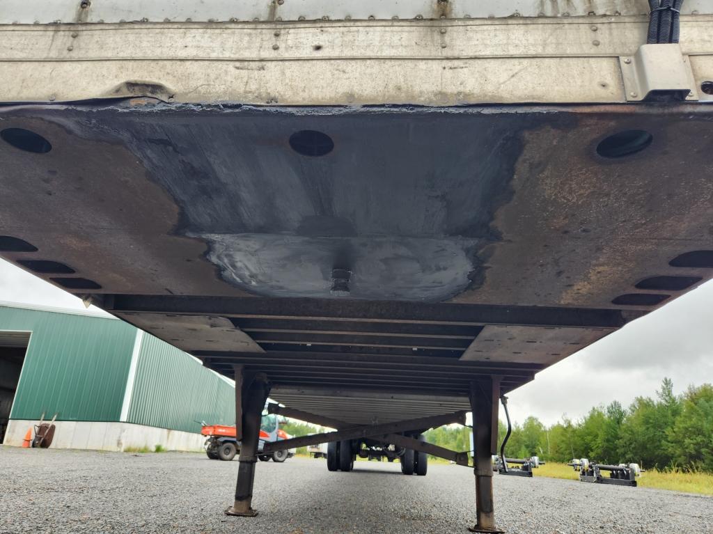 2012 Utility 53' Dry Van Insulated Trailer