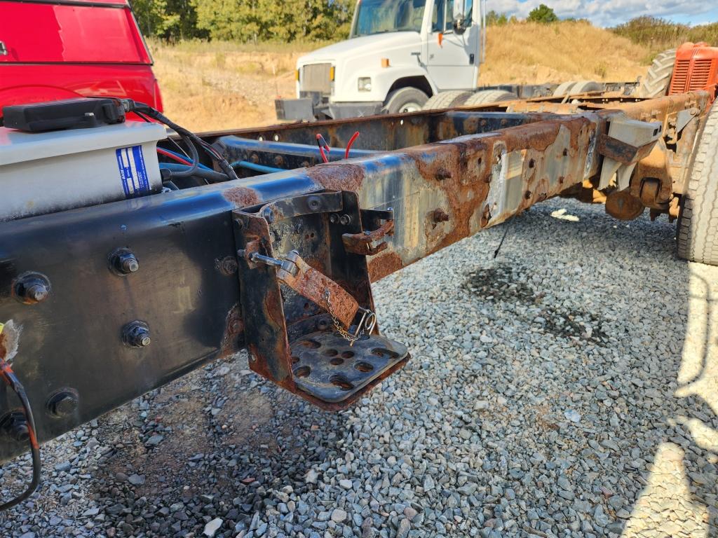 2010 Freightliner Cab And Chassis