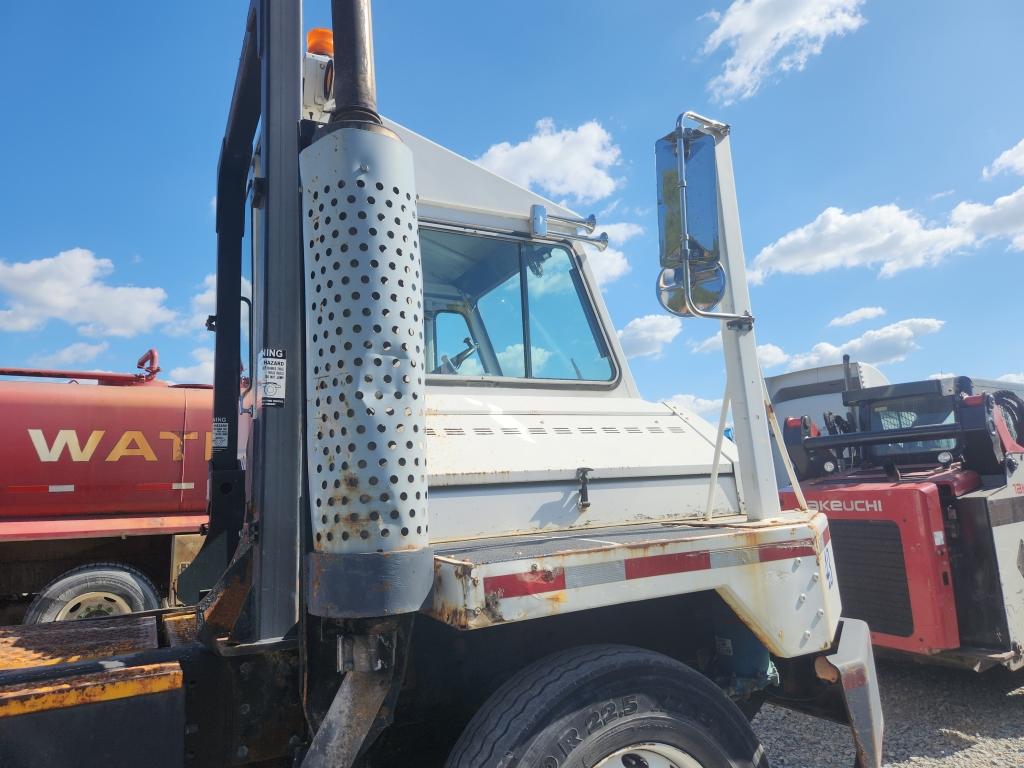 2004 Ottawa Commando 50 Spotter Truck