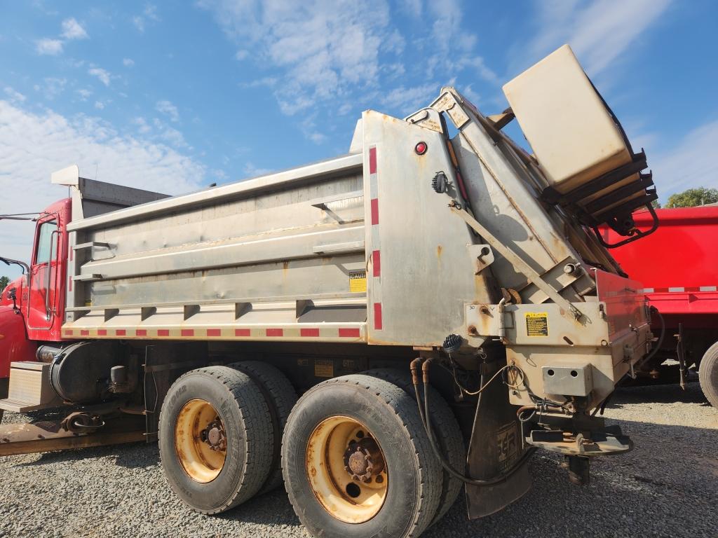 2012 Peterbilt Tandem Axle Dump Patrol Truck