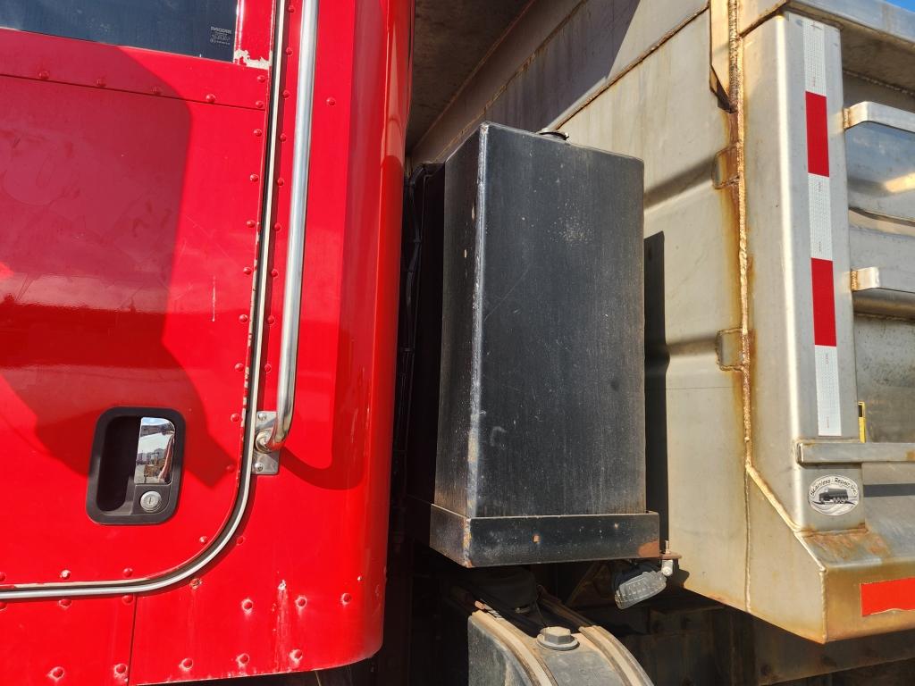 2012 Peterbilt Tandem Axle Dump Patrol Truck