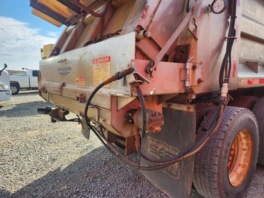 2012 Peterbilt Tandem Axle Dump Patrol Truck
