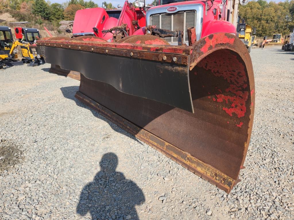2012 Peterbilt Tandem Axle Dump Patrol Truck