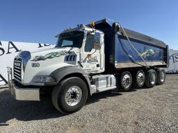 2016 Mack Quad Axle Dump Truck
