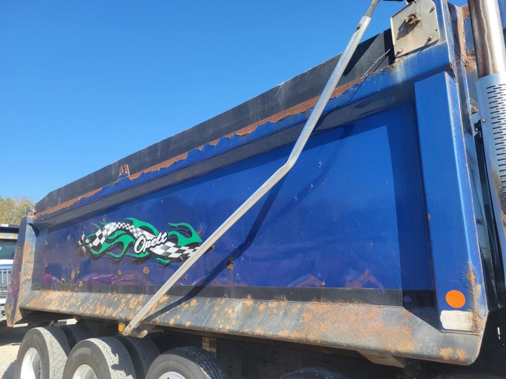 2016 Mack Quad Axle Dump Truck