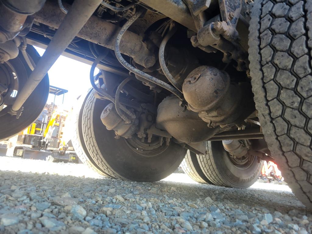 2016 Mack Quad Axle Dump Truck