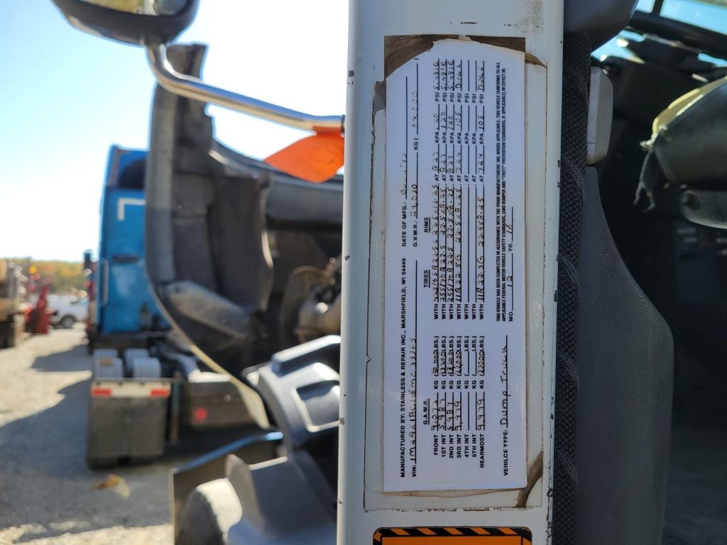 2016 Mack Quad Axle Dump Truck